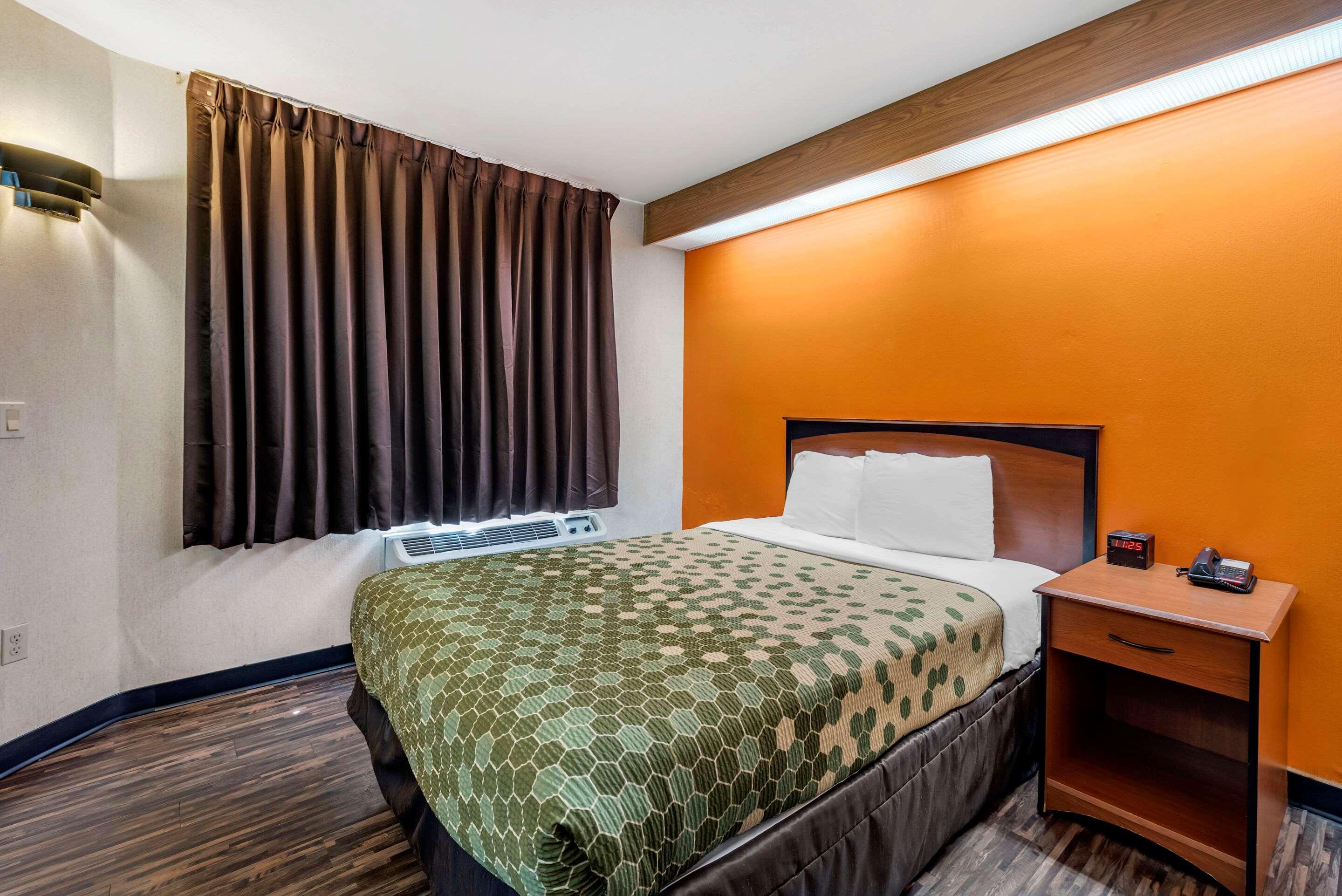 Econo Lodge North Academy Colorado Springs Kültér fotó
