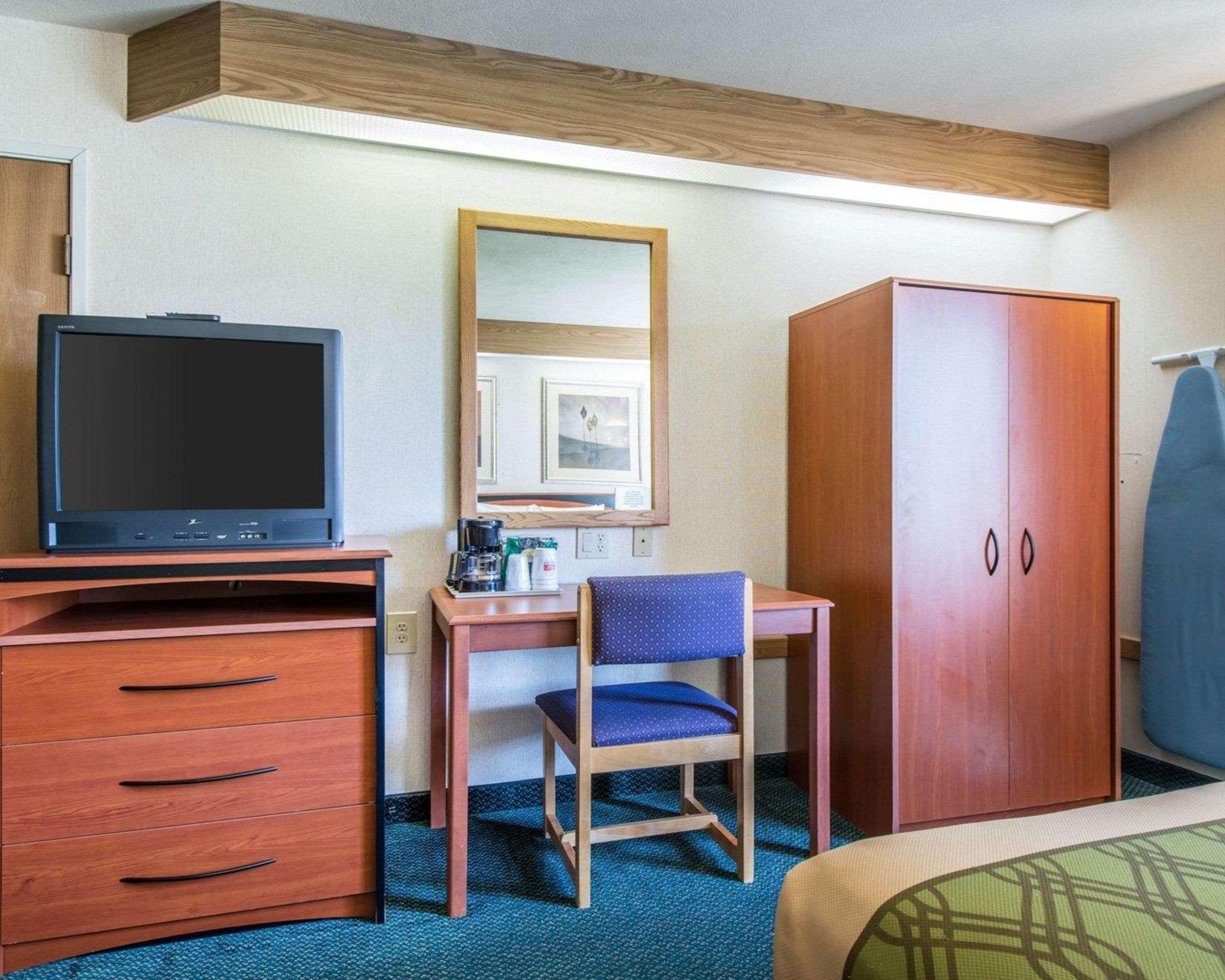 Econo Lodge North Academy Colorado Springs Kültér fotó