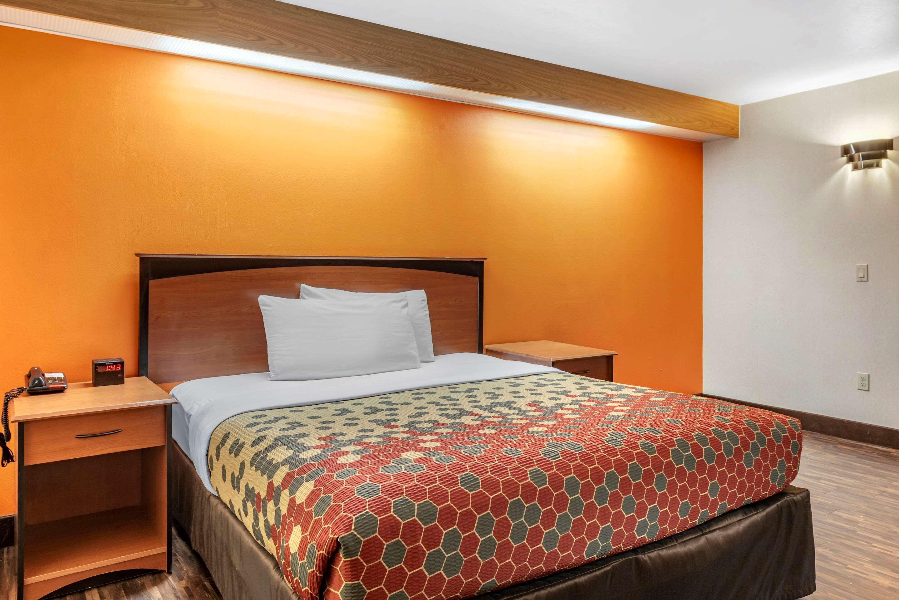 Econo Lodge North Academy Colorado Springs Kültér fotó