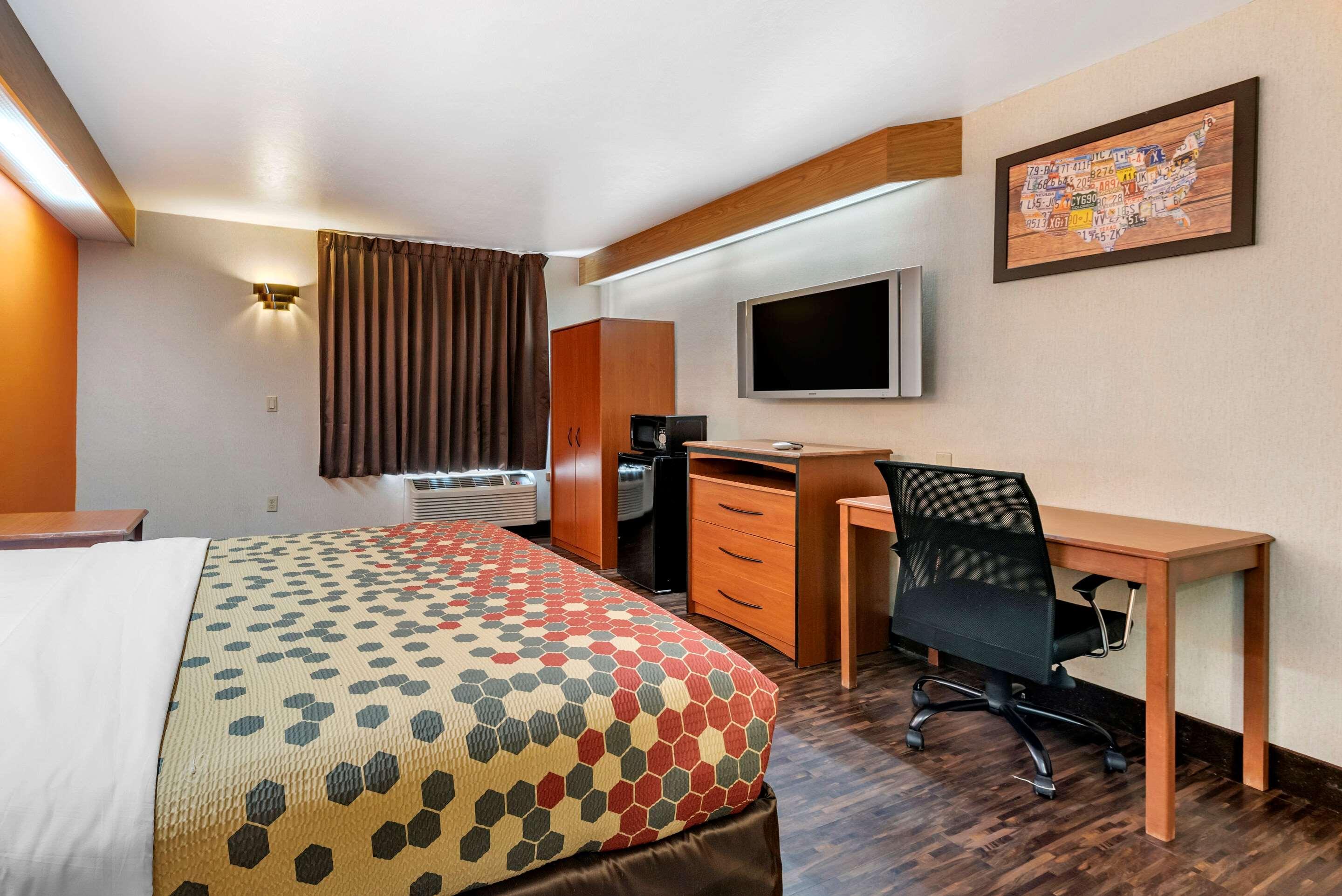 Econo Lodge North Academy Colorado Springs Kültér fotó