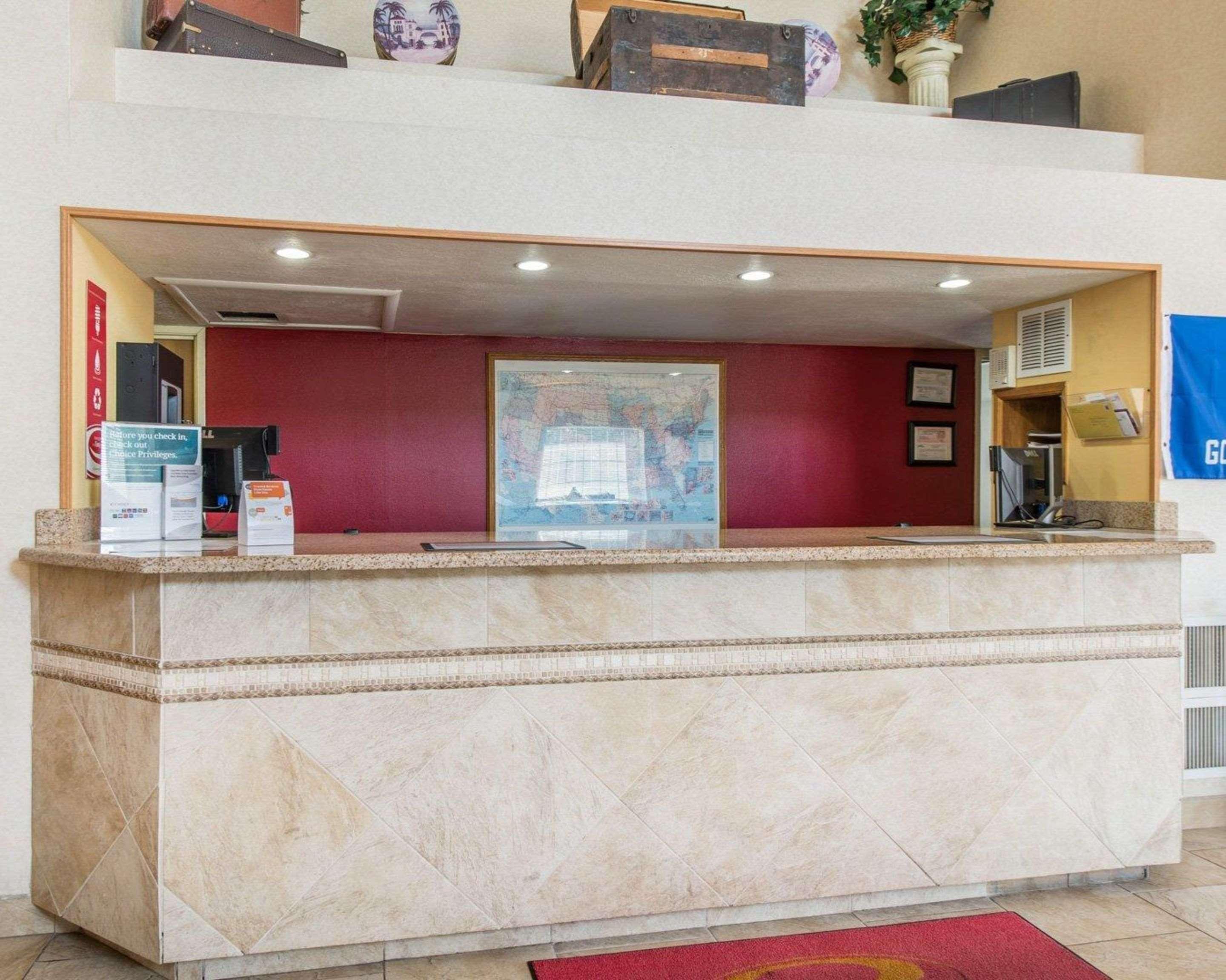 Econo Lodge North Academy Colorado Springs Kültér fotó