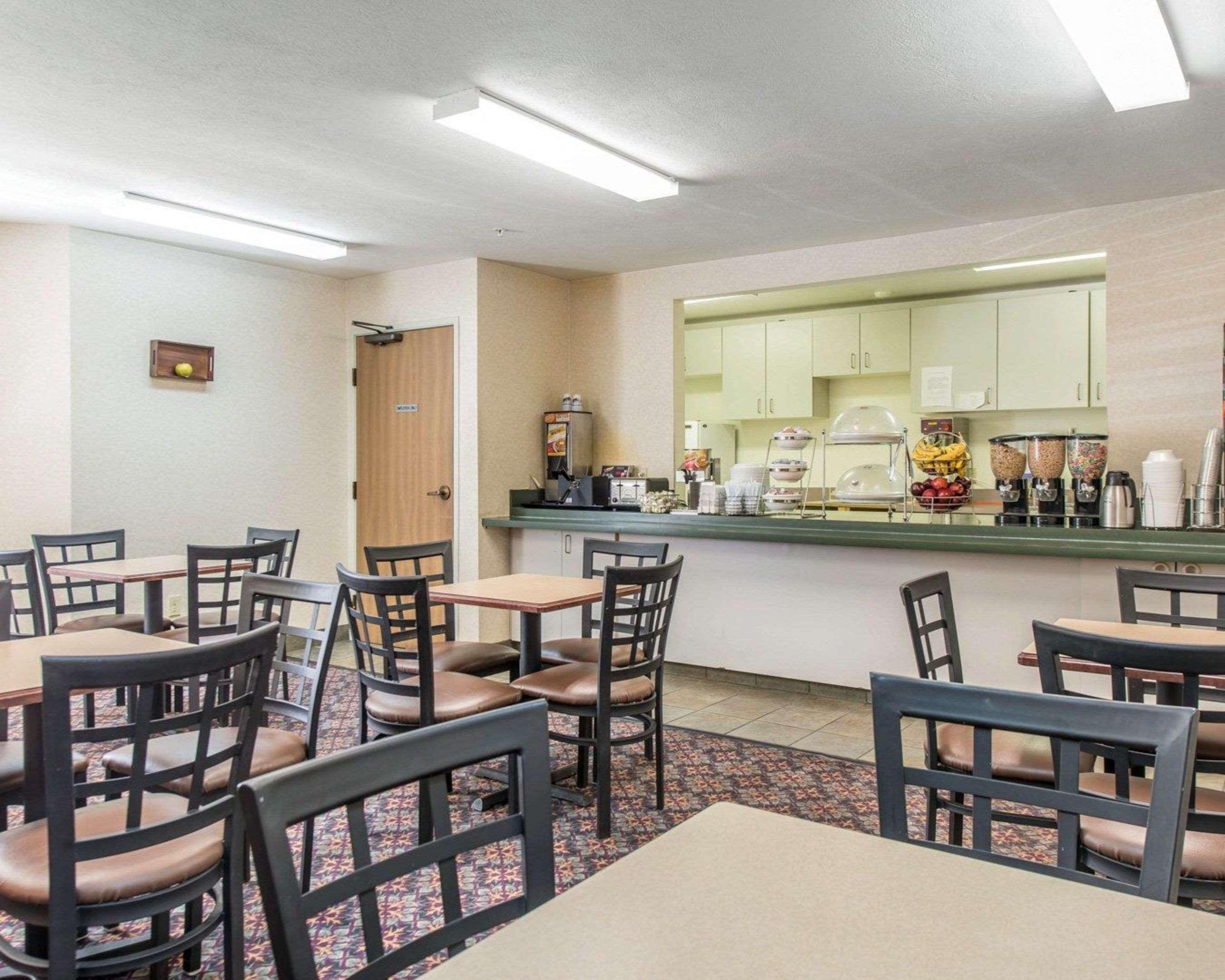 Econo Lodge North Academy Colorado Springs Kültér fotó