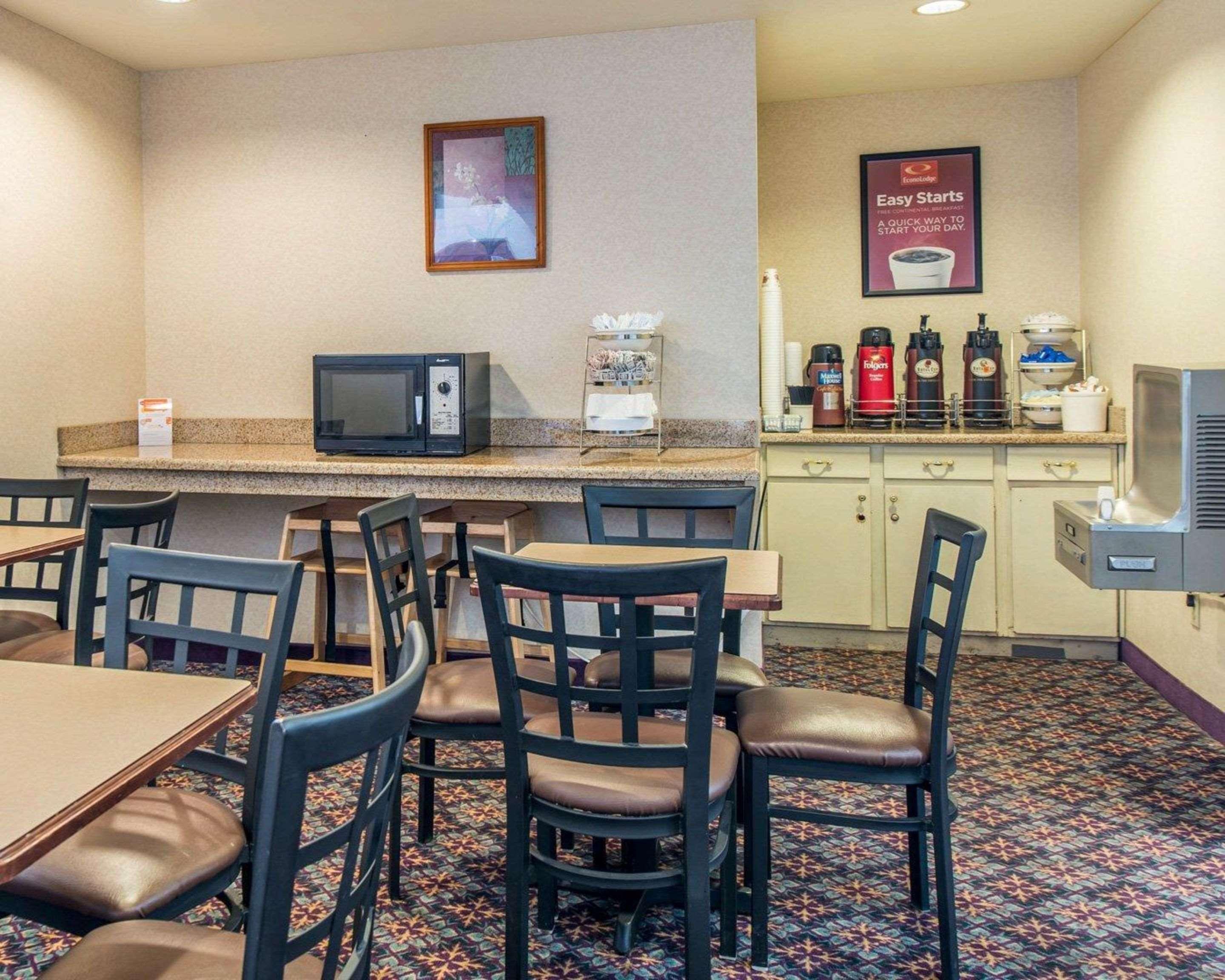 Econo Lodge North Academy Colorado Springs Kültér fotó