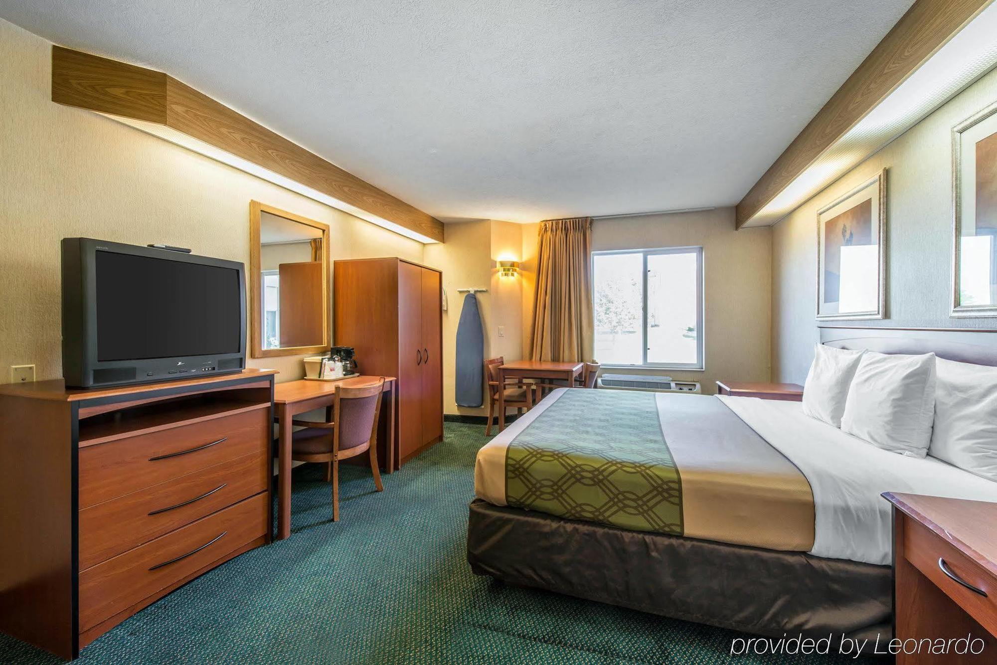 Econo Lodge North Academy Colorado Springs Kültér fotó